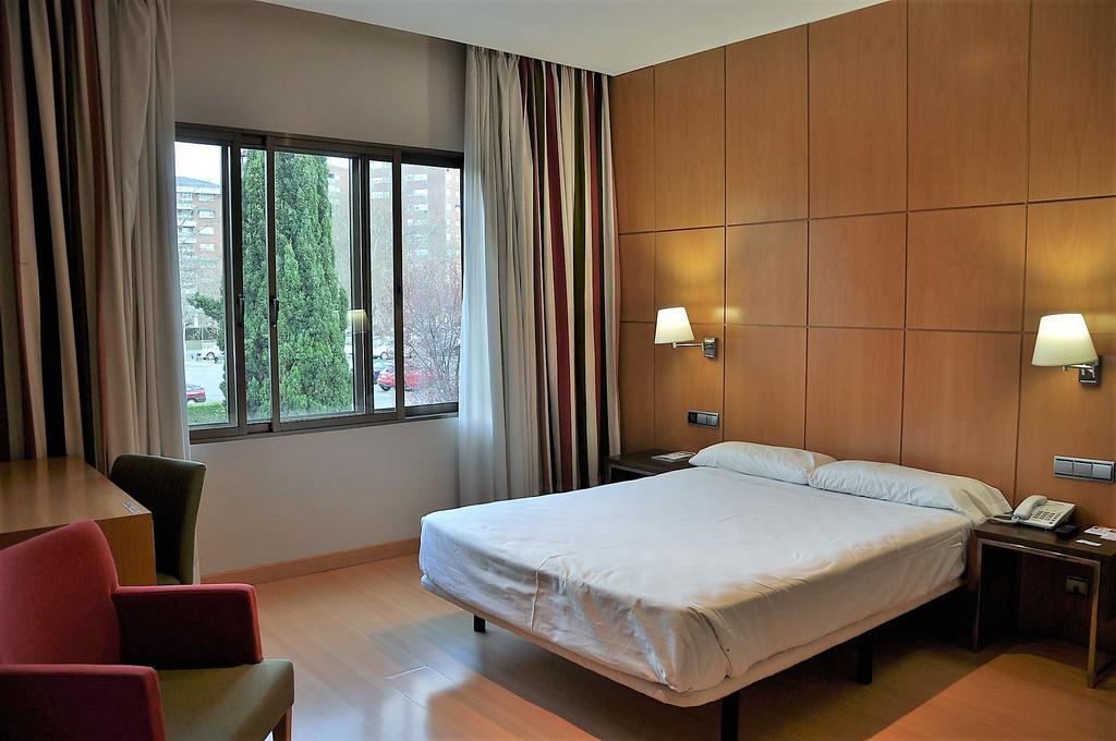 Hotel Feria Valladolid Esterno foto